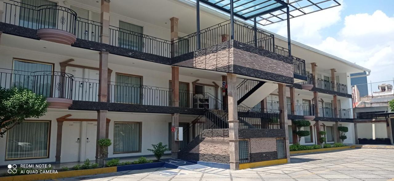 Hotel Flamingo Irapuato Exterior photo