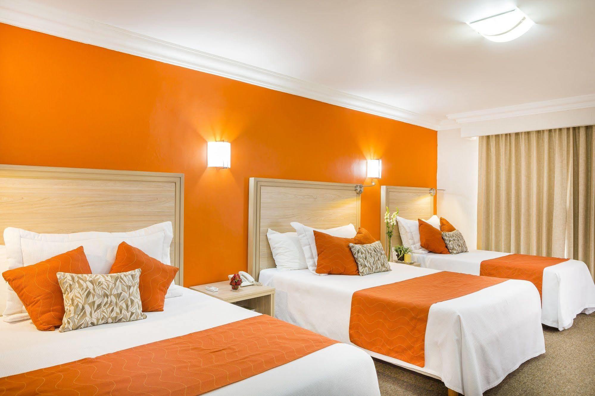 Hotel Flamingo Irapuato Exterior photo