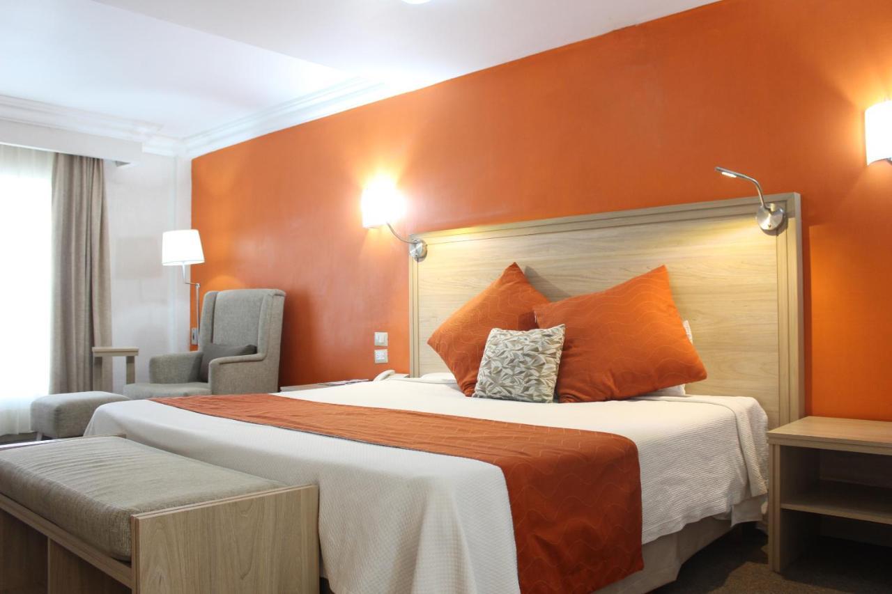 Hotel Flamingo Irapuato Exterior photo